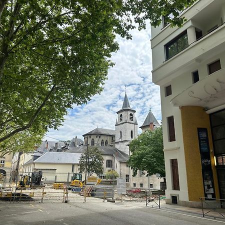 Ma Terrasse Sur Le Musee Apartment Chambery Exterior photo