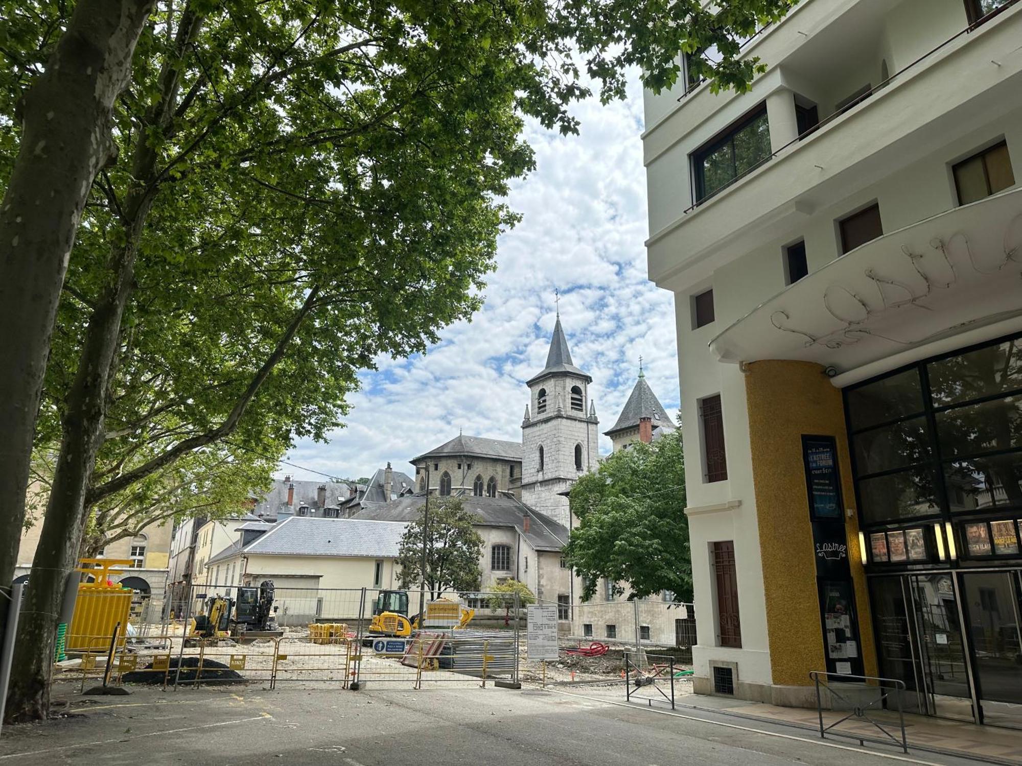 Ma Terrasse Sur Le Musee Apartment Chambery Exterior photo